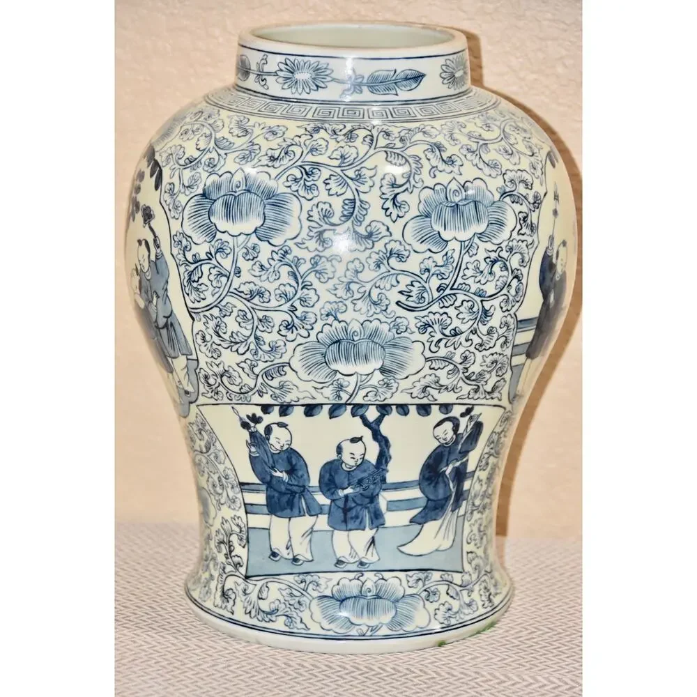 Chenghua Qing Dynasty 17th/18th C. Porcelain Ginger Jar Vase, 4 Character Mark